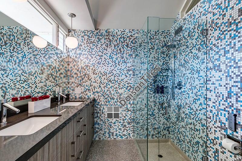 Gạch Mosaic thủy tinh kiến tạo không gian phòng tắm trở nên độc đáo