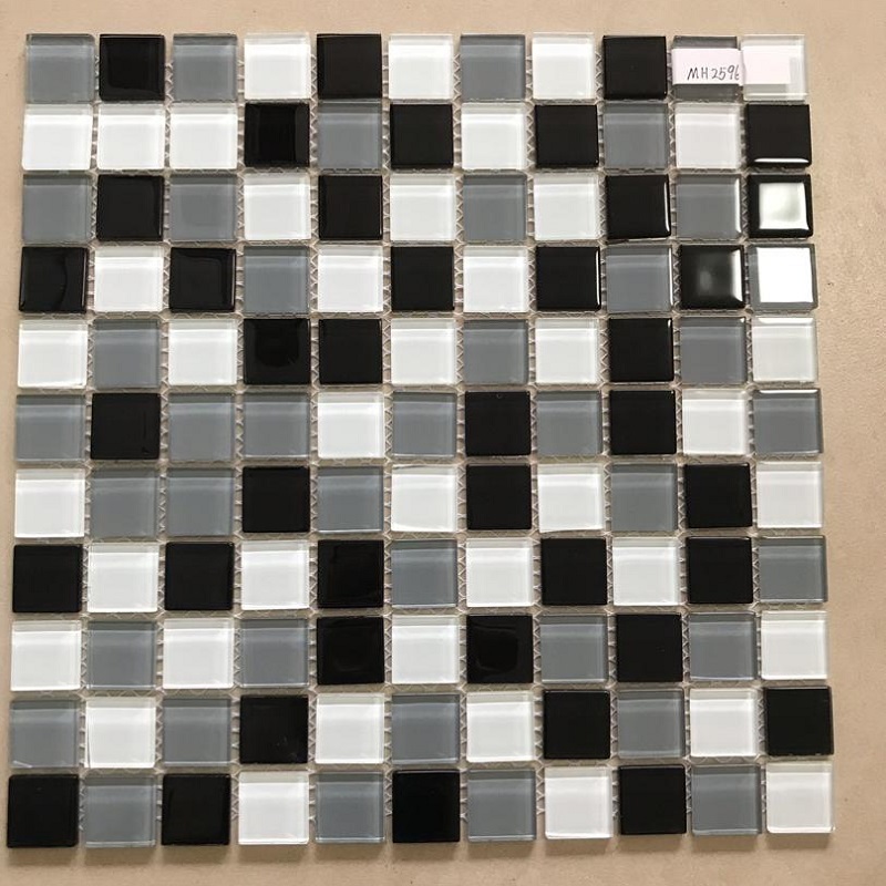 Gạch mosaic thủy tinh trộn màu trắng đen xám 25x25mm MH 2596