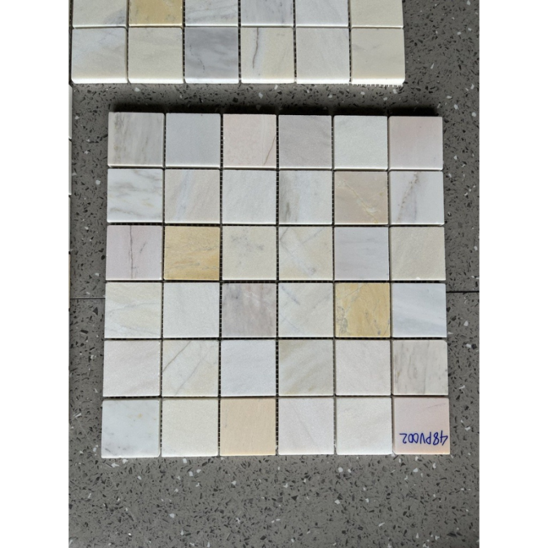 Đá mosaic vàng Nghệ An chíp vuông bóng 48x48mm 48PV002