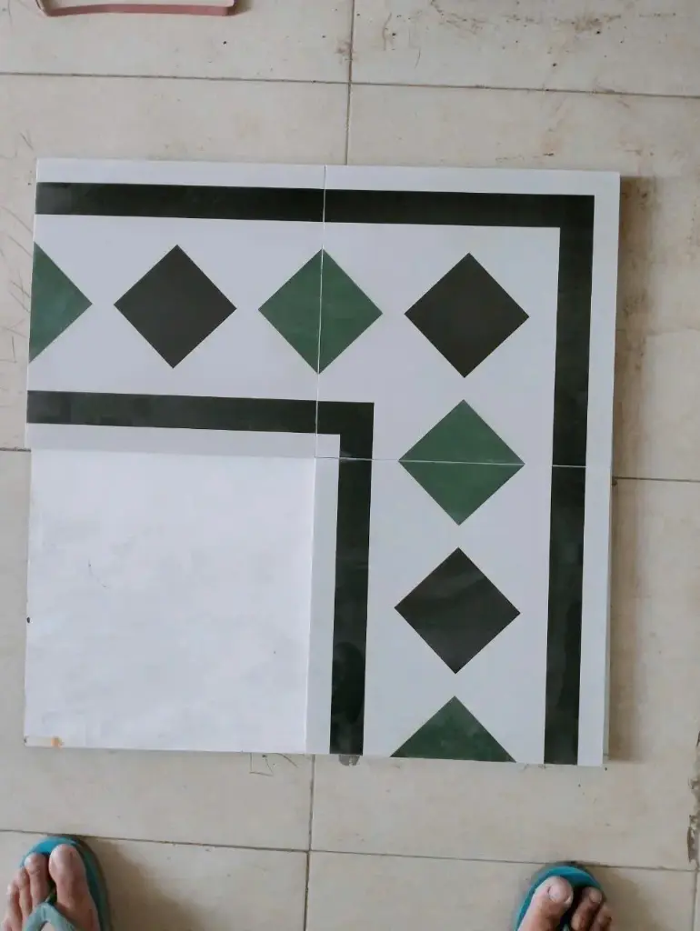 Gạch bông viền 300x300mm 30613